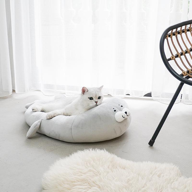 zeze® Seal-Shaped Cat Bed - KIKOPALS