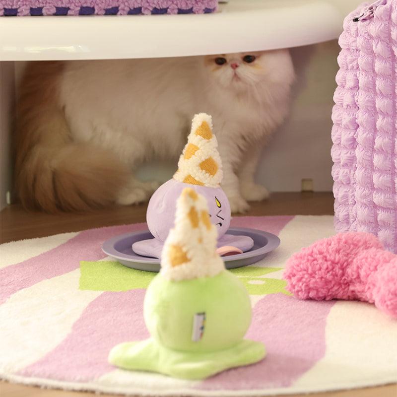 Wooligan® Catnip Ice Cream Cat Toy - KIKOPALS