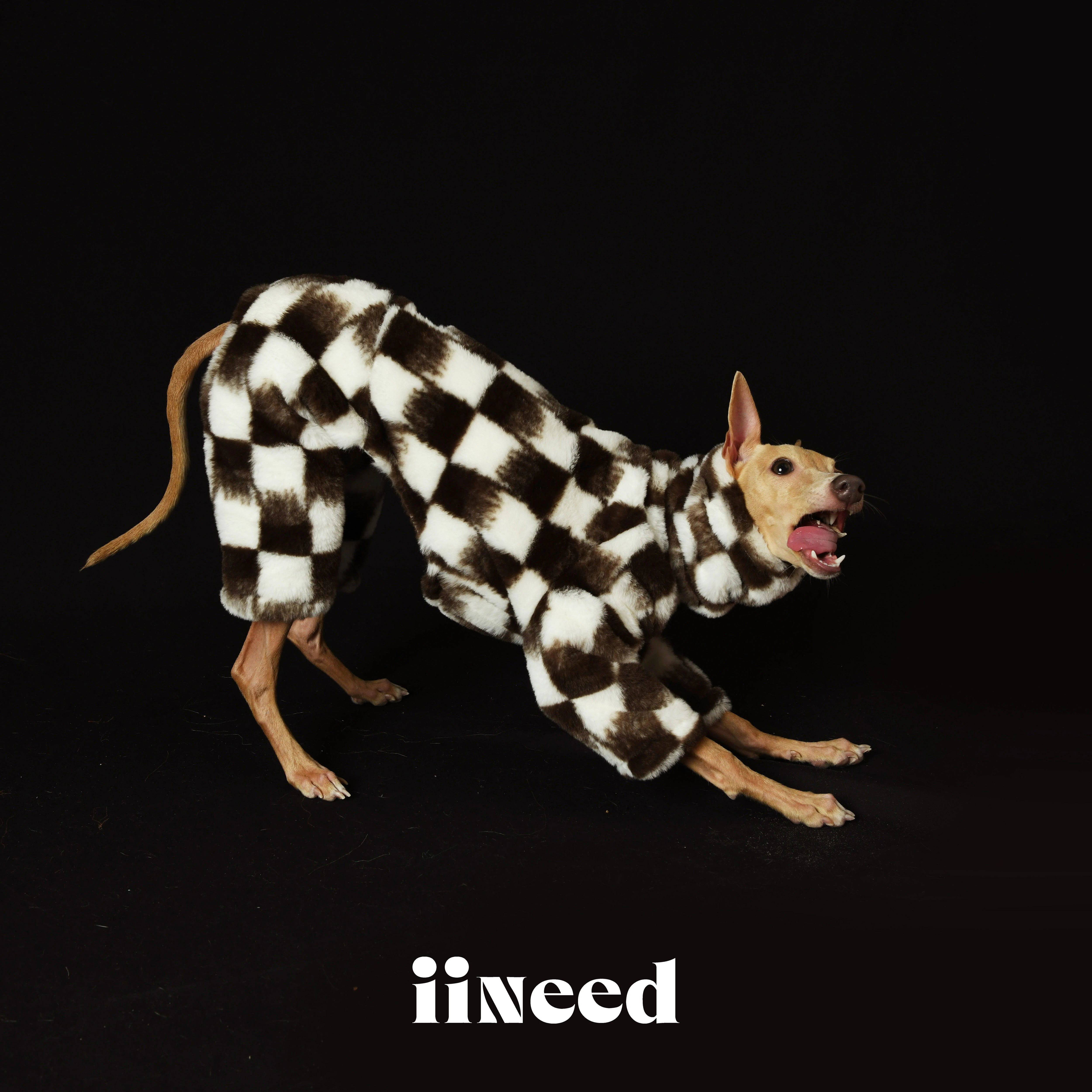 iiNeed® Thickened Brown Four-Legged Base Layer For Dogs